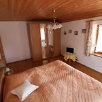Haus Blumenfeld-schwaiger Übersee