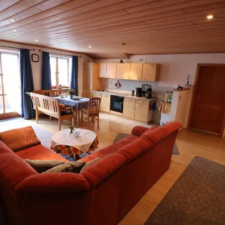 Haus Blumenfeld-schwaiger Apartman *